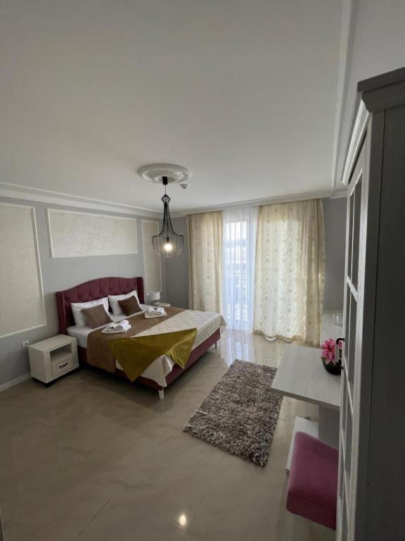 Adonis 204 Apartment *